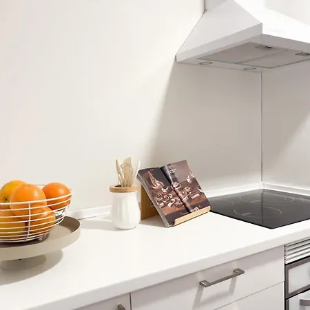 Chillahomes 101 Apartment