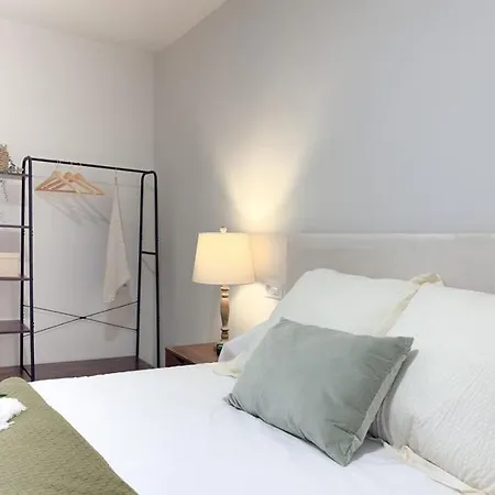 Apartman Chillahomes 101 *