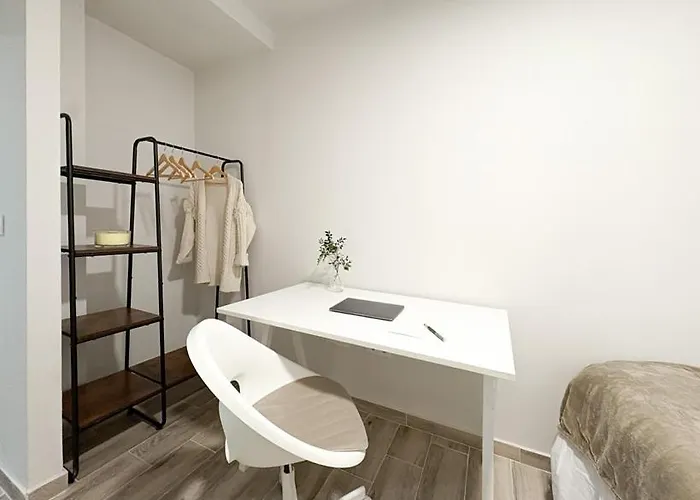 Lägenhet Chillahomes 101 *