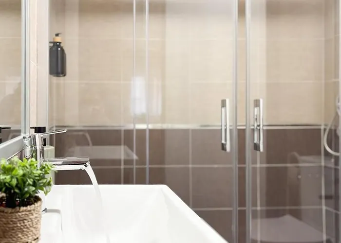 Chillahomes 101 * Candeleda